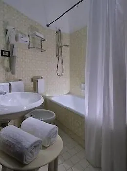 Alexandra Plaza Hotel Riccione 4*,  İtalya