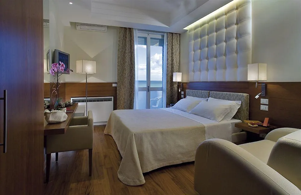 Alexandra Plaza Hotel Riccione